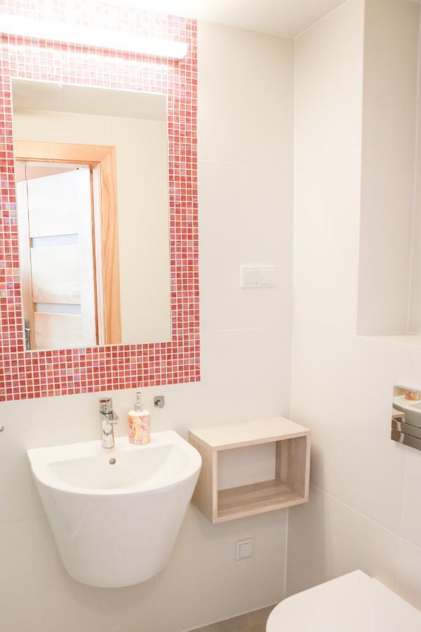 קרקוב Sky&Light Apartments מראה חיצוני תמונה