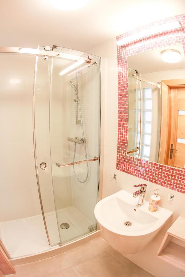 קרקוב Sky&Light Apartments מראה חיצוני תמונה